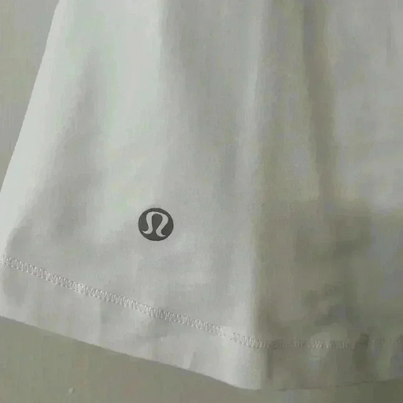 Lululemon womens top - Picture 3 of 7